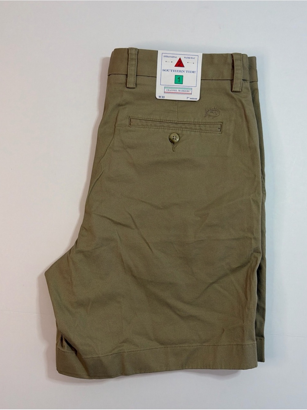 Southern Tide Channel Marker 33" x 7" Stretch Short Mens Sandstone Khaki NWT New